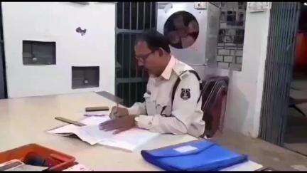 नवागढ़: राछाभाठा में शराब पिलाने का साधन उपलब्ध कराने वाले दुकानदार को किया गया गिरफ्तार, आबकारी एक्ट के तहत केस दर्ज