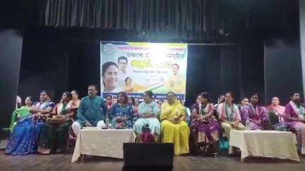 জয়নগর ১: জয়নগর শিবনাথ শাস্ত্রী সদনে জয়নগর বিধানসভার বিধায়কের আয়োজনে আঁচল কর্মসূচির প্রস্তুতি বৈঠক