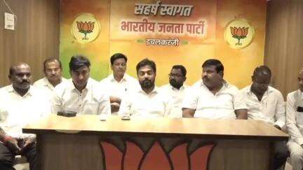 हातकणंगले: मुख्यमंत्री देवेंद्र फडणवीस यांच्या हस्ते इचलकरंजी शहरातील विविध योजना अंतर्गत विकास कामाचा शुभारंभ