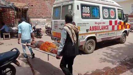 बबेरू: मुंडवारा गांव में शराब पीने से मना करने पर महिला को पारिवारिक लोगों ने मारपीट कर किया घायल, जिला अस्पताल किया रिफर