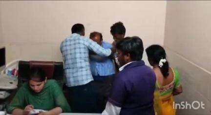 వినుకొండ పరిధిలో రేషన్ డీలర్ పై గుర్తు తెలియని  వ్యక్తులు దాడి