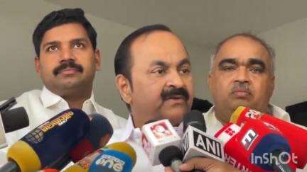 തിരുവനന്തപുരം: രാജ്ഭവനിലെ പരിപാടിയില്‍ RSS നേതാവ് ഗുരുമൂര്‍ത്തി വന്നത് അനുചിതമെന്ന് VD സതീശന്‍ ഇന്ദിരാഭവനില്‍ പറഞ്ഞു