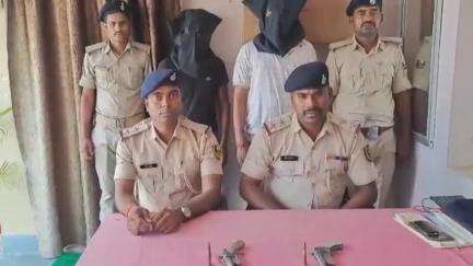 कुमारखंड: गढ़िया में लूट के बाद भाग रहे बौआ राय समेत पांच अपराधी गिरफ्तार, पुलिस ने किया सहयोगी को भी गिरफ्तार