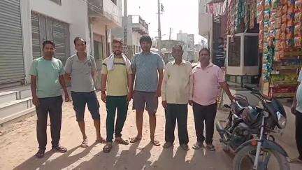 लोहारू: लोहारू के पुराना शहर में सड़क की जर्जर स्थिति पर नागरिकों की नाराजगी, प्रशासन से शीघ्र समाधान की मांग#jansamasya