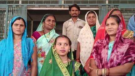 महासमुंद: ग्राम पंचायत कुकराडीह के पंचायत प्रतिनिधियों ने पंचायत सचिव को हटाने की मांग को लेकर महासमुंद #jansamasya