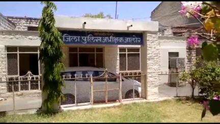 रानीवाड़ा: करड़ा पुलिस थाने में तैनात कांस्टेबल को विभागीय जांच लंबित रहने के कारण किया गया लाइन हाजिर