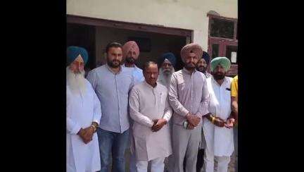 ਜਲਾਲਾਬਾਦ: ਕੱਲ ਅਬੋਹਰ ਵਿੱਚ ਹੋਵੇਗੀ ਸੰਵਿਧਾਨ ਬਚਾਓ ਰੈਲੀ ਪੰਜਾਬ ਕਾਂਗਰਸ ਦੇ ਪ੍ਰਧਾਨ ਰਾਜਾ ਵੜਿੰਗ ਕਰਨਗੇ ਸ਼ਿਰਕਤ, ਬੋਲੇ ਦਾਣਾ ਮੰਡੀ ਪੁੱਜੇ ਕਾਂਗਰਸ ਲੀਡਰ