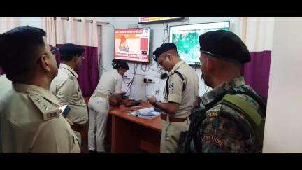 गया टाउन सीडी ब्लॉक: पुलिस कप्तान आनंद कुमार ने कंट्रोल रूम का निरीक्षण किया, संदिग्ध गतिविधि पर जानकारी देने के निर्देश दिए