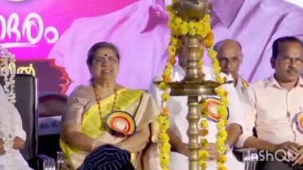 കോട്ടയം: ബാബരി പള്ളി പൊളിച്ചപ്പോൾ തെരുവിൽ ഇറങ്ങിയവരാണ് SNDPയെന്ന് ജനറൽ സെക്രട്ടറി വെള്ളാപ്പള്ളി നടേശൻ ഈരാറ്റുപേട്ടയിൽ പറഞ്ഞു