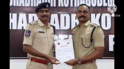 కొత్తగూడెం: తెలంగాణ డిజిపి చేతుల మీదుగా ప్రశంసా పత్రాన్ని అందుకున్న డిఎస్పి రెహమాన్