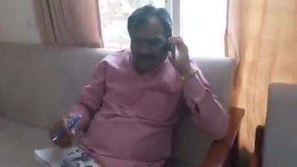 खंडवा नगर: खंडवा: एसपी कार्यालय में महिला द्वारा कीटनाशक पीने के मामले पर विधायक और सांसद प्रतिनिधि ने सीएसपी से की चर्चा