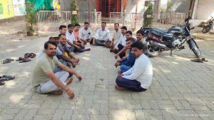 लहार: लहार में मनसा पूर्ण हनुमान जी मंदिर में अतिथि शिक्षकों की बैठक आयोजित
