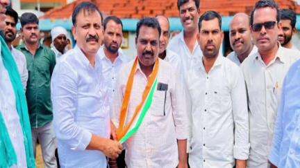 పిట్లం: సంక్షేమ పథకాలకు ఆకర్షితులై  ఎమ్మెల్యే తోట లక్ష్మీ కాంతారావు సమక్షంలో కాంగ్రెస్ పార్టీలో చేరికలు