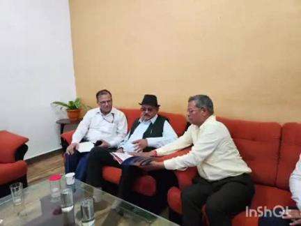 बैकुंठपुर: बैकुंठपुर विधायक भैयालाल राजवाड़े ने रेलवे प्रबंधन से मुलाकात कर क्षेत्र के कई विषयों पर रखी मांग