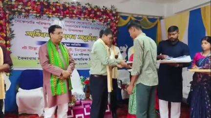 কৈলাশহর: কৈলাসহর কাউলিকুড়া স্কুলে CBSE পরিচালিত মাধ্যমিক ও উচ্চ মাধ্যমিক পরীক্ষায় উত্তীর্ণ ছাত্র-ছাত্রীদের সংবর্ধিত করে মন্ত্রী