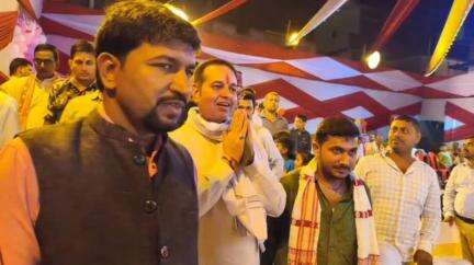 नरहट: पूर्व सांसद चंदन सिंह से मिलने उमड़े लोग, बढ़ौना गांव में कार्यक्रम के दौरान नरहट के लोगों ने रखीं अपनी समस्याएं