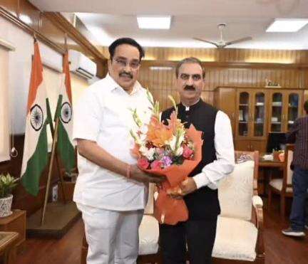 शिमला शहरी: मुख्यमंत्री सुखविंदर सिंह सुक्खू ने दिल्ली में केंद्रीय जल शक्ति मंत्री सीआर पाटिल से की भेंट