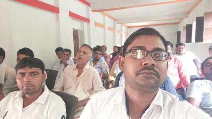 पकरीबरावां: पकरीबरावां में बूथ कमेटी को मजबूत करने को लेकर बैठक, विस प्रभारी ने दिया 1 बूथ 11 यूथ का मंत्र