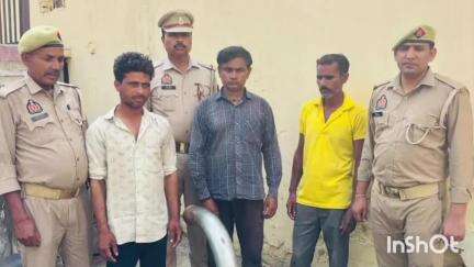 नवाबगंज: नवाबगंज थाना पुलिस ने चोरी के माल के साथ तीन आरोपियों को गिरफ्तार कर भेजा जेल