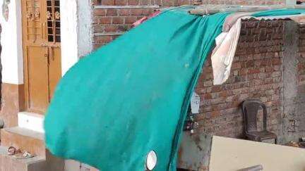 मंदसौर: तेज हवा के कारण मंदसौर के चंद्रपुरा, खानपुरा व अन्य क्षेत्रों में बिजली गुल, कई घंटों से लोग परेशान