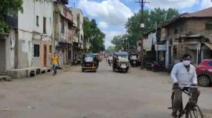 जळगाव: भजे गल्ली कारण नसतांना कटलरी विक्रेत्याला काठीने मारहाण; जिल्हापेठ पोलीसात गुन्हा दाखल