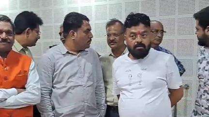 ગોધરા: રેડક્રોસ ભવન હૉલ ખાતે ઓપરેશન સિંદૂરની સફળતાની ઉજવણીના ભાગરૂપે વિવિધ સંસ્થાઓ દ્વારા મેગા બ્લડ ડોનેશન કેમ્પ યોજાયો