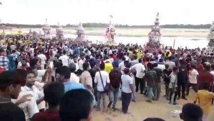 ଜଳେଶ୍ବର: ପଂଚୁଘଣ୍ଟା ଓ ଶାସନବାଡ଼ ଗ୍ରାମ ସ୍ଥିତ ଶ୍ରୀ ଶ୍ରୀ ସିଦ୍ଧେଶ୍ବର ବାବା ଚୁକା ମହାଦେବ ମନ୍ଦିରେ ଚଡକ ପର୍ବ ଅନୁଷ୍ଠିତ