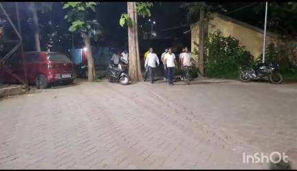 ସମ୍ବଲପୁର ମ୍ୟୁନିସିପାଲଟି: ବସ ମାଲିକ ସଂଘ ହେଲେ ଟାଉନ ଥାନା ଦ୍ୱାରସ୍ଥ