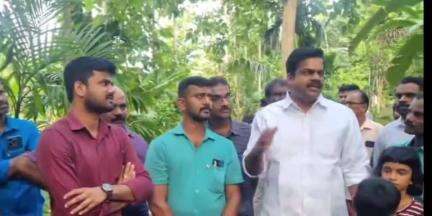 കോഴഞ്ചേരി: കാട്ടാനശല്യം രൂക്ഷമായ കുളത്തുമണ്ണിൽ ജനീഷ്കുമാർ MLAയുടെ നേതൃത്വത്തിൽ ചർച്ച നടന്നു