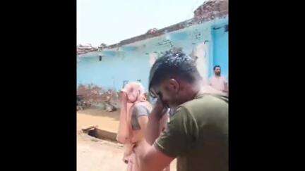 मोठ: पूंछ थाना क्षेत्र में दबंगों ने युवक को पीटकर और मुंह पर कालिख पोतकर गांव में घुमाया, पुलिस ने 2 आरोपियों को पकड़ा