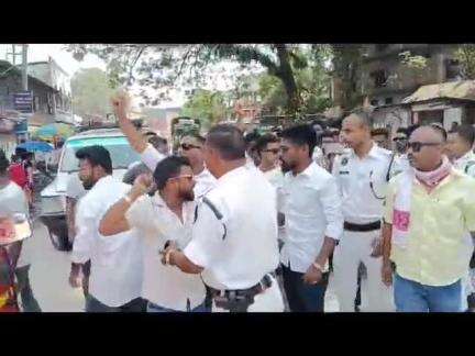 ডুমডুমা: ডুমডুমাত প্ৰা‌য় ২০জনীয়া প্ৰতিবাদকাৰীক আটক ডুমডুমা আৰক্ষীৰ