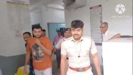 রায়গঞ্জ: IPS অফিসার পরিচয়ে প্রেম করে বিয়ে করার পর স্ত্রীকে নির্যাতন করত ভুয়ো IPS অফিসার, অভিযোগে রায়গঞ্জ থেকে গ্রেপ্তার যুবক