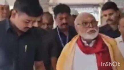 कोपरगाव: मंत्री पदाची शपथ घेतल्यानंतर छगन भुजबळ यांनी शिर्डीत घेतले साई समाधीचे दर्शन
