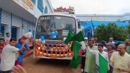 রাজনগর: রাজনগর-কলকাতা যাওয়ার সরাসরি বাস পরিষেবার শুভ উদ্বোধন হলো আজ, উপস্থিত দক্ষিণবঙ্গ রাষ্ট্রীয় পরিবহন সংস্থার চেয়ারম্যান