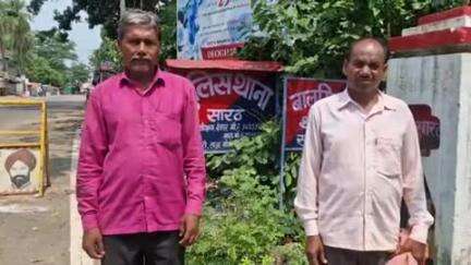 सारठ: खैरा गांव में जमीन विवाद में 2 भाइयों ने तीसरे भाई पर जान से मारने की धमकी देने का लगाया आरोप, थाने में दिया आवेदन