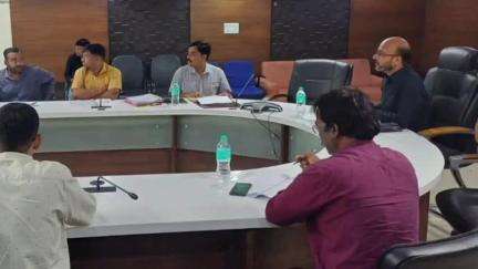 ગોધરા: ક્લેક્ટર કચેરી ખાતે જિલ્લા કલેકટર આશિષ કુમાર ના અધ્યક્ષસ્થાને  PMFME યોજના અંગે બેઠક યોજાઇ