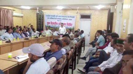 ननखड़ी: वन अधिकार अधिनियम लागू करने को लेकर खोपड़ी में बैठक का आयोजन, ननखड़ी क्षेत्र के लोगों ने भी लिया भाग