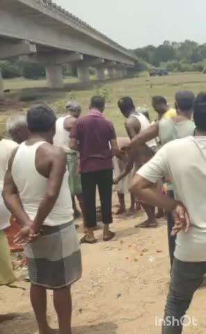 चतरा: इंद्रा गांव में मवेशी की चपेट में आने से घायल वृद्ध व्यक्ति की इलाज के लिए ले जाते समय रास्ते में मौत