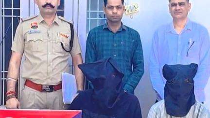 थानेसर: जिला पुलिस कुरुक्षेत्र ने छीनाझपटी के 2 आरोपियों को किया गिरफ्तार, सोने की बाली बरामद