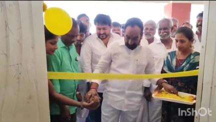 మహిళలు ప్రతి అవకాశాన్ని అందిపుచ్చుకోవాలి : మాచర్ల ఎమ్మెల్యే జూలకంటి బ్రహ్మారెడ్డి