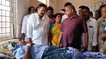 వైసిపి కార్యకర్తను పరామర్శించిన : వినుకొండ మాజీ ఎమ్మెల్యే బొల్లా బ్రహ్మనాయుడు