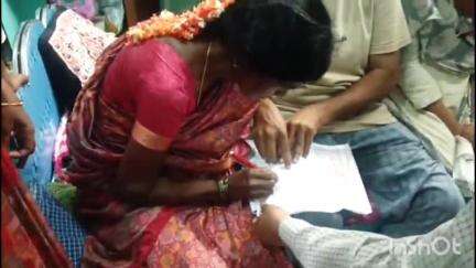 మణుగూరు: అశ్వాపురం మండలంకు చెందిన రాంరెడ్డి మృతదేహాన్ని వైద్య పరిశోధనకు పార్థివదేహాన్ని మెడికల్ కాలేజీ అందజేత