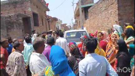 धामपुर: शेरकोट के मंधोरा गांव में एक महिला की संदिग्ध परिस्थितियों में मौत, मायकेवालों ने ससुराल वालों पर हत्या का आरोप लगाया
