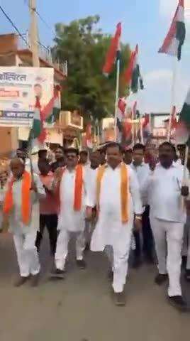 डुमरियागंज: ऑपरेशनसिंदूर की सफलता के बाद सेना के सम्मान में भवानीगंज मंडल में भारत शौर्य तिरंगा यात्रा का हुआआयोजन#OperationSIndoor