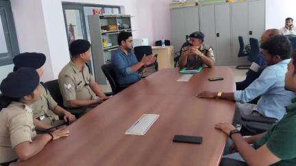 बागेश्वर: अग्निशमन अधिकारी ने पॉवर ट्रांसमिशन कॉर्पोरेशन उत्तराखंड का अग्नि सुरक्षा की दृष्टि से किया फायर रिस्क निरीक्षण