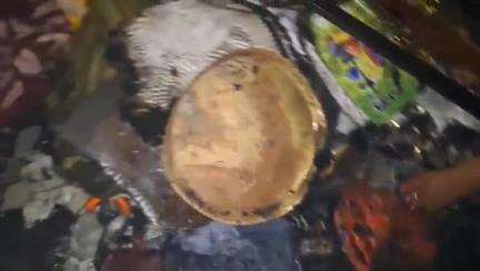 মেদিনীপুর: শুক্রবার সন্ধ্যায় বড় দুর্ঘটনা মেদিনীপুর শহরে, সন্ধ্যা প্রদীপ থেকে পুড়ে ভস্মীভূত বাড়ি