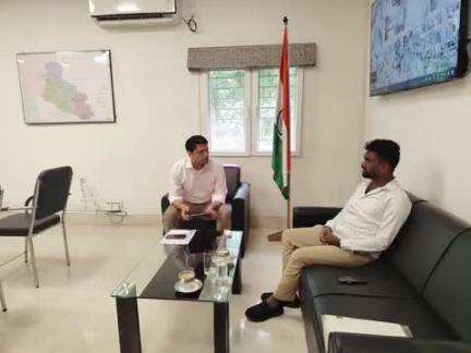 गोलमुरी-सह-जुगसलाई: साकची में विधायक संजीव सरदार ने उपायुक्त से मुलाकात की, विकास योजनाओं को तेज़ी से पूरा करने पर ज़ोर दिया