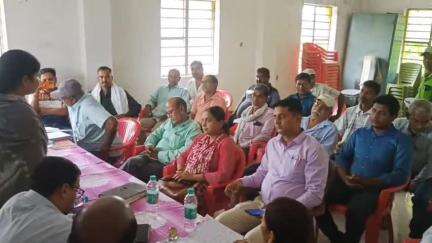 खजौली: ई किसान भवन खजौली के सभागार में उर्वरक निगरानी समिति की बैठक हुई