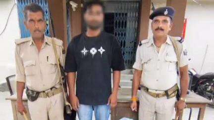 सोनबरसा: कन्हौली थाना पुलिस ने 36 लीटर नेपाली व अंग्रेजी शराब के साथ एक तस्कर को किया गिरफ्तार