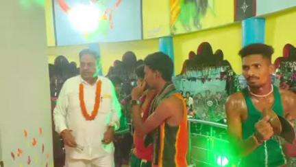 କଣ୍ଟାବାଞ୍ଜି: ଜୁରାବନ୍ଧ ଗାଁରେ ଷୋହଳ ପ୍ରହରୀ ନାମଯଜ୍ଞ ଅନୁଷ୍ଠିତ